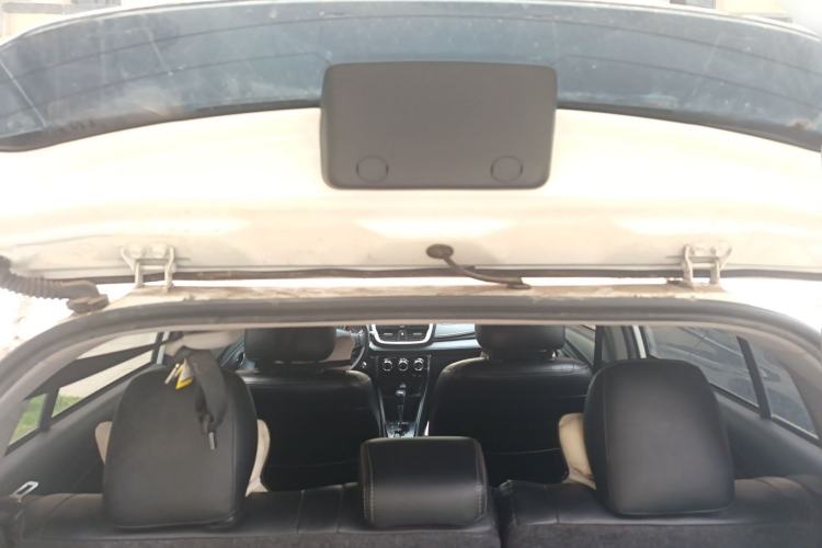 Used Toyota YARiS L Zhi Xuan 2020 X-Trail X 1.5L CVT Luxury Edition Trunk