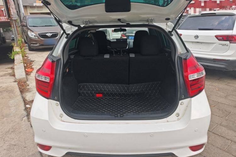 Used Toyota YARiS L Zhi Xuan 2020 1.5L CVT Leading Edition Trunk