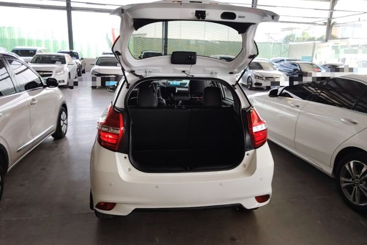 Used Toyota YARiS L Zhi Xuan 2020 1.5L CVT Luxury Edition Trunk