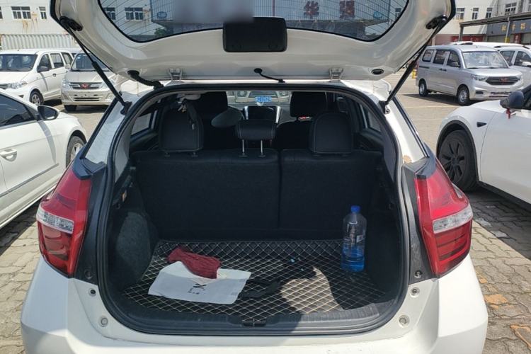 Used Toyota YARiS L Zhi Xuan 2020 1.5L CVT Leading Edition Trunk