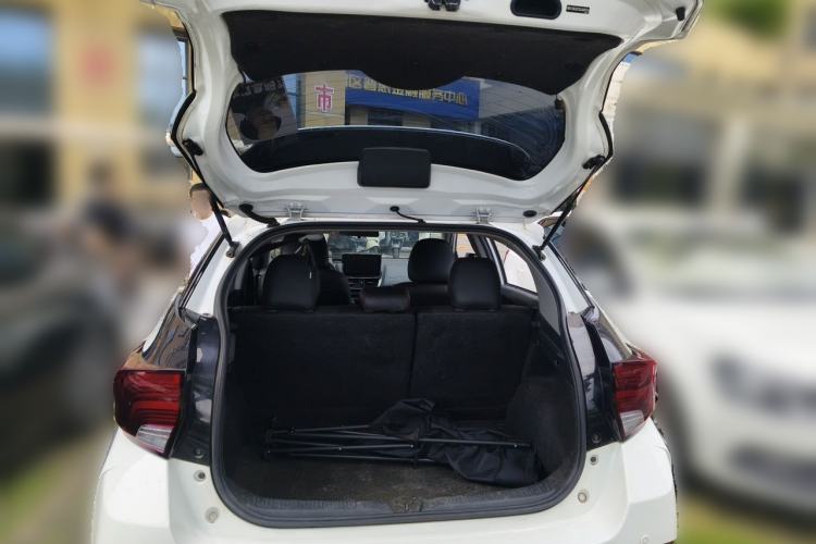 Used Toyota YARiS L Zhi Xuan 2020 X-Trail X 1.5L CVT Leading Edition Trunk