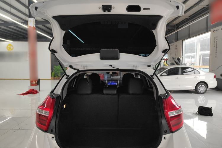 Used Toyota YARiS L Zhi Xuan 2020 1.5L CVT Leading Edition Trunk