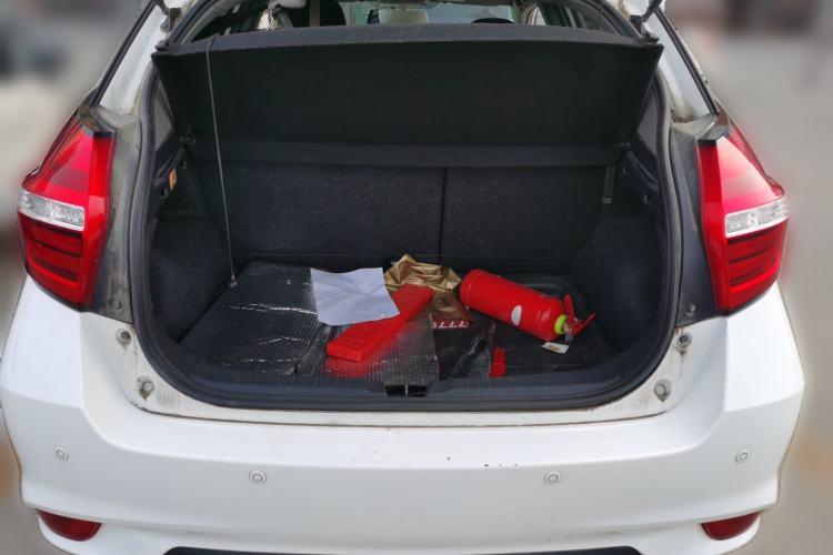 Used Toyota YARiS L Zhi Xuan 2020 1.5L CVT Luxury Edition Trunk