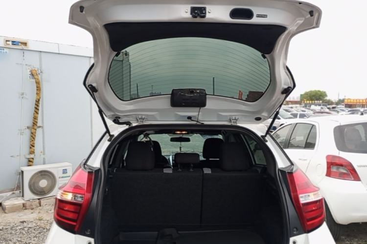 Used Toyota YARiS L Zhi Xuan 2020 1.5L CVT Leading Edition Trunk