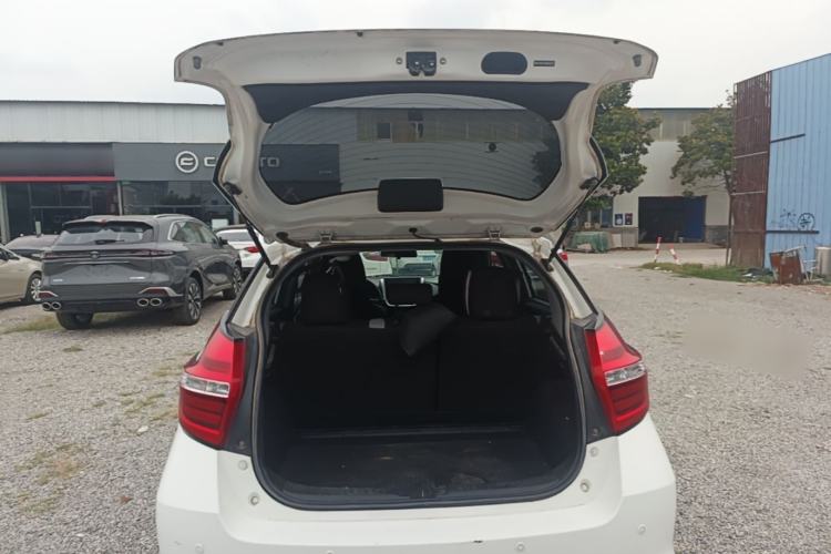 Used Toyota YARiS L Zhi Xuan 2020 1.5L CVT Leading Edition Trunk
