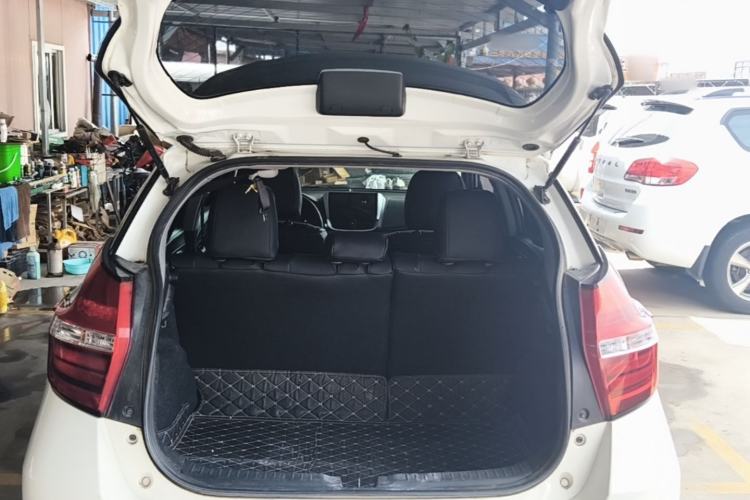 Used Toyota YARiS L Zhi Xuan 2020 1.5L CVT Leading Edition Trunk