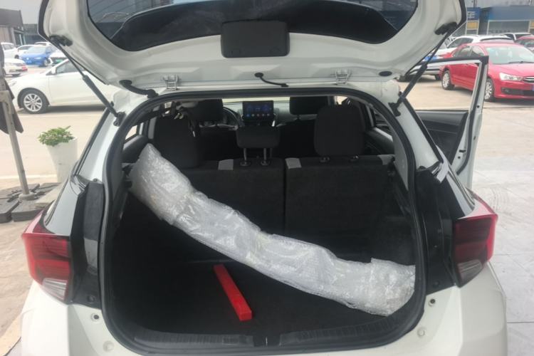 Used Toyota YARiS L Zhi Xuan 2020 X-Trail X 1.5L CVT Leading Edition Trunk