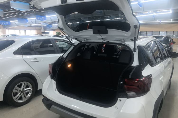 Used Toyota YARiS L Zhi Xuan 2020 X-Trail X 1.5L CVT Luxury Edition Trunk