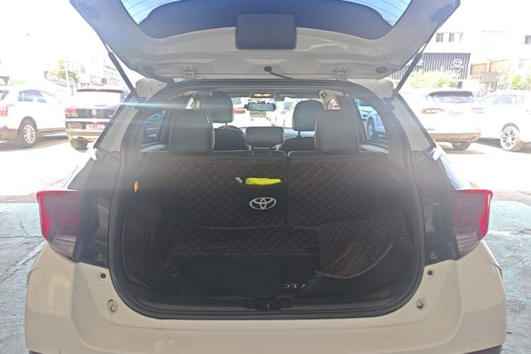 Used Toyota YARiS L Zhi Xuan 2020 X-Trail X 1.5L CVT Leading Edition Trunk