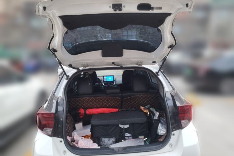 Used Toyota YARiS L Zhi Xuan 2020 X-Trail X 1.5L CVT Luxury Edition Trunk