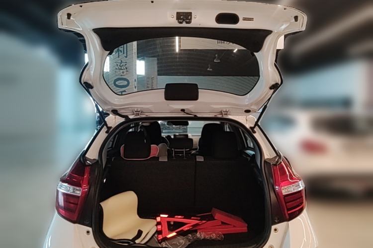 Used Toyota YARiS L Zhi Xuan 2020 1.5L CVT Leading Edition Trunk