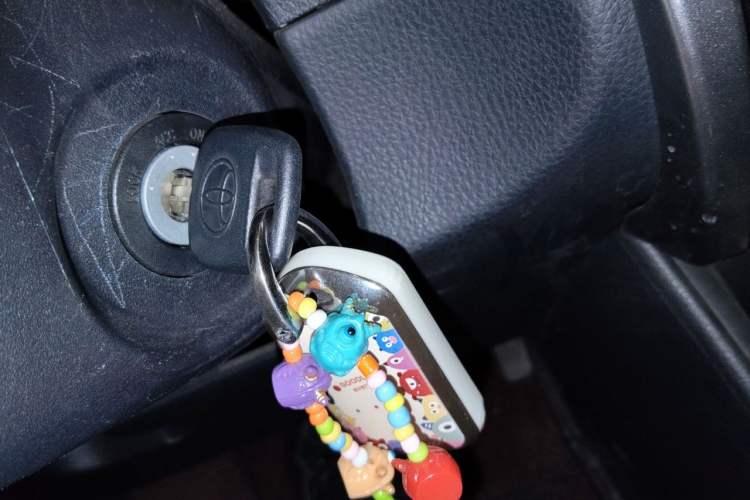 Used Toyota YARiS L Zhi Xuan 2020 1.5L CVT Leading Edition Vehicle Key