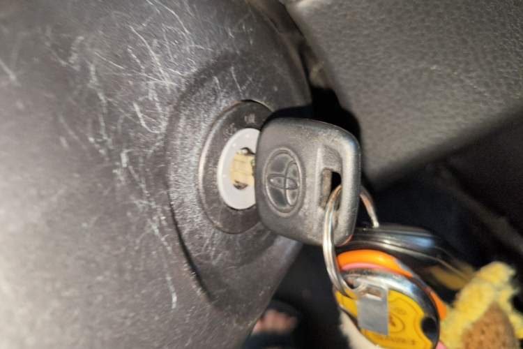 Used Toyota YARiS L Zhi Xuan 2020 X-Trail X 1.5L CVT Luxury Edition Vehicle Key