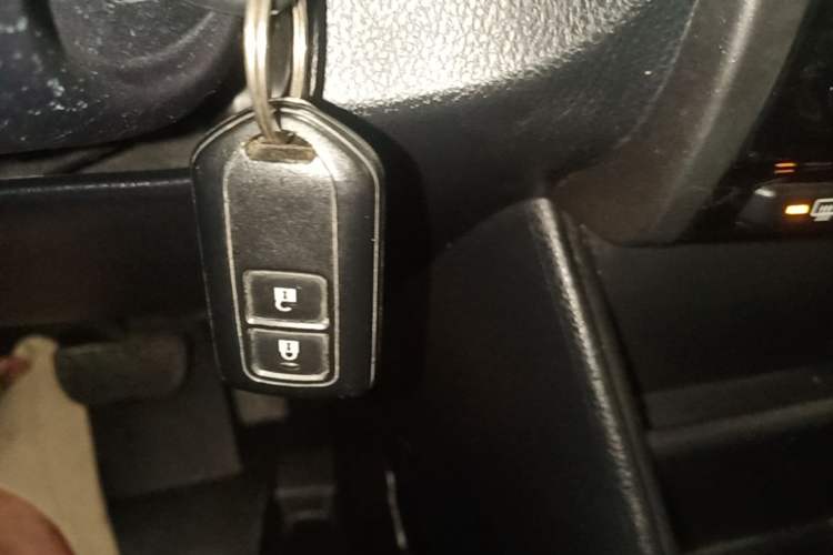 Used Toyota YARiS L Zhi Xuan 2020 X-Trail X 1.5L CVT Luxury Edition Vehicle Key