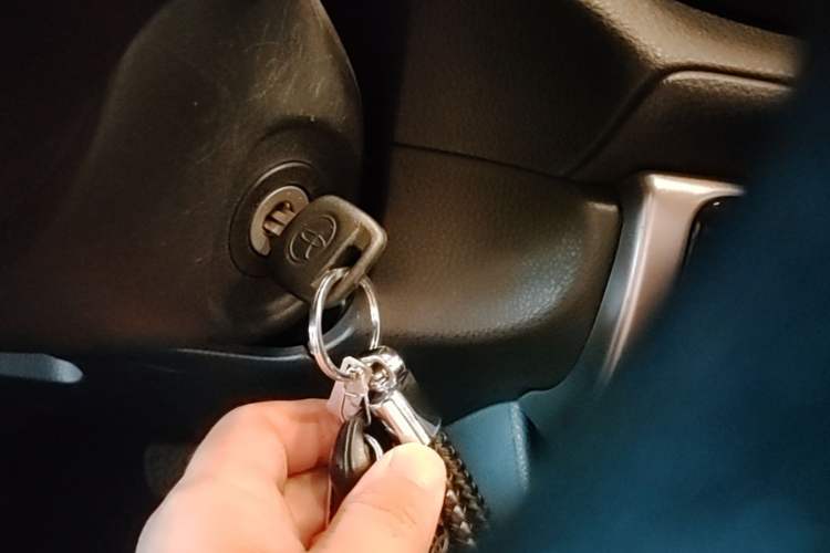 Used Toyota YARiS L Zhi Xuan 2020 1.5L CVT Leading Edition Vehicle Key