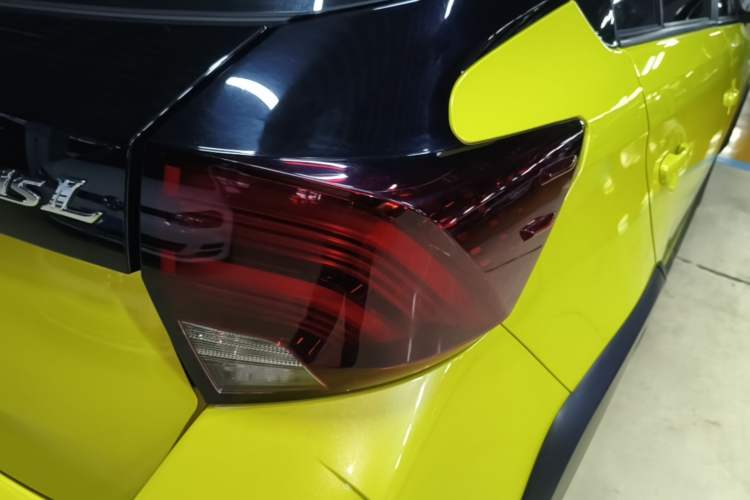 Used Toyota YARiS L Zhi Xuan 2020 X-Trail X 1.5L CVT Leading Edition Right Rear Taillight