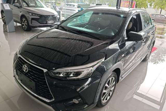 Ojetý Toyota YARiS L Zhi Xuan 2021 X-Trail X 1.5L CVT Prestige Edition