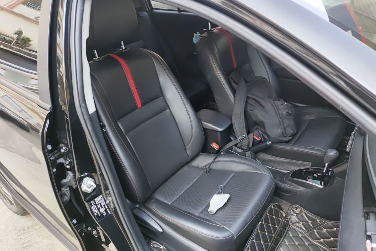 Used Toyota YARiS L Zhi Xuan 2021 X-Trail 1.5L CVT Luxury Edition Right Front Seat