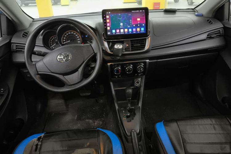 Used Toyota YARiS L Zhi Xuan 2021 1.5L CVT Leading Edition Center Console