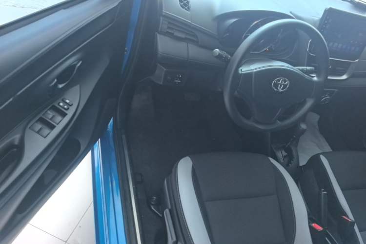 Used Toyota YARiS L Zhi Xuan 2021 1.5L CVT Leading Edition Driver Seat