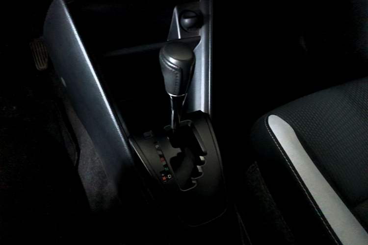 Used Toyota YARiS L Zhi Xuan 2021 X-Trail 1.5L CVT Leading Edition Gear Lever