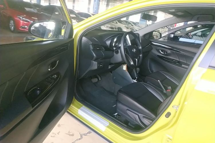 Used Toyota YARiS L Zhi Xuan 2021 X-Trail 1.5L CVT Luxury Edition Driver Seat