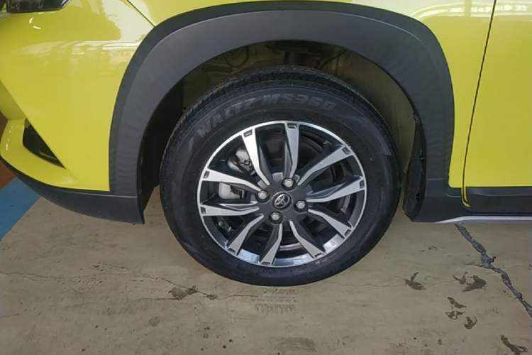 Used Toyota YARiS L Zhi Xuan 2021 X-Trail 1.5L CVT Luxury Edition Left Front Wheel Hub