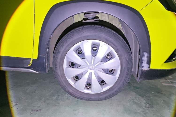 Used Toyota YARiS L Zhi Xuan 2021 X-Trail 1.5L CVT Leading Edition Right Front Wheel Hub