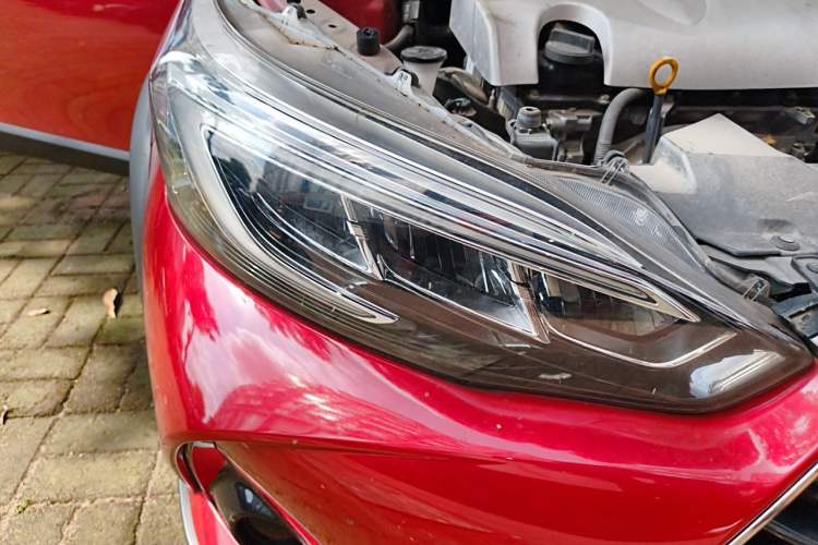 Used Toyota YARiS L Zhi Xuan 2021 X-Trail 1.5L CVT Leading Edition Right Front Headlight