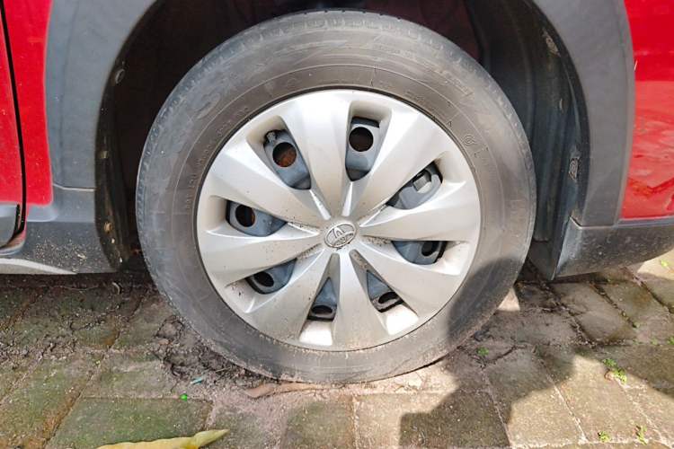 Used Toyota YARiS L Zhi Xuan 2021 X-Trail 1.5L CVT Leading Edition Right Front Wheel Hub