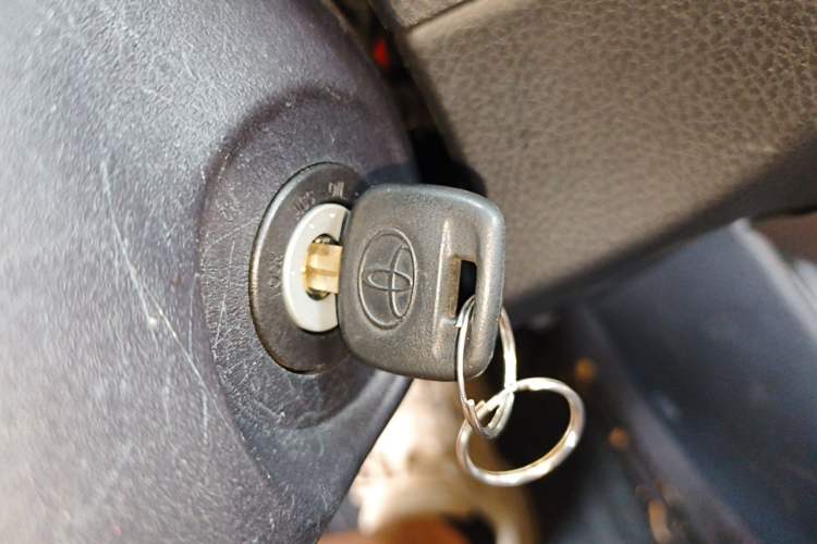 Used Toyota YARiS L Zhi Xuan 2021 X-Trail 1.5L CVT Leading Edition Vehicle Key