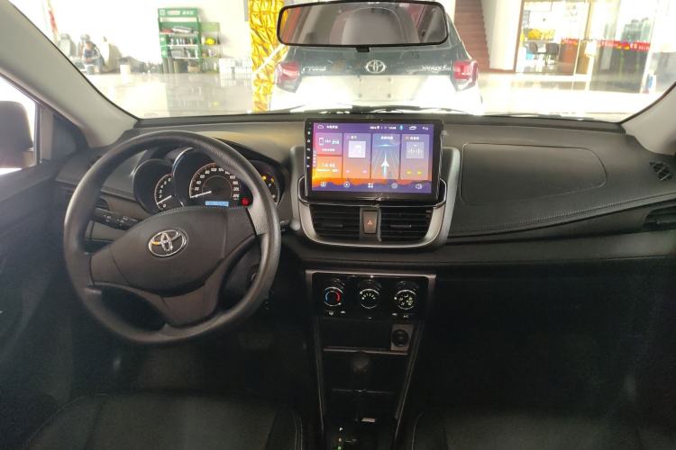 Used Toyota YARiS L Zhi Xuan 2021 X-Trail 1.5L CVT Leading Edition Center Console