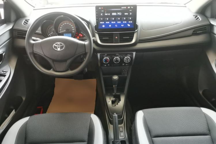 Used Toyota YARiS L Zhi Xuan 2021 X-Trail 1.5L CVT Leading Edition Center Console