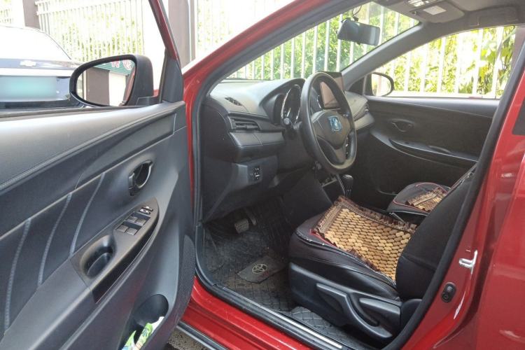 Used Toyota YARiS L Zhi Xuan 2021 X-Trail 1.5L CVT Leading Edition Driver Seat