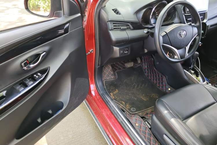 Used Toyota YARiS L Zhi Xuan 2021 X-Trail 1.5L CVT Luxury Edition Driver Seat