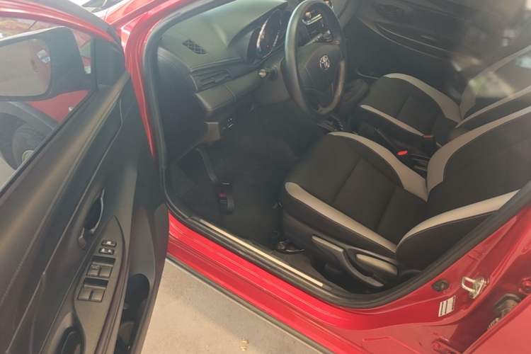 Used Toyota YARiS L Zhi Xuan 2021 X-Trail 1.5L CVT Leading Edition Driver Seat
