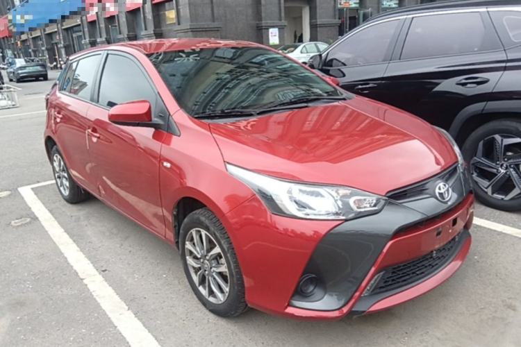 Used Toyota YARiS L Zhi Xuan 2021 1.5L CVT Leading Edition Front Right 45 Deg