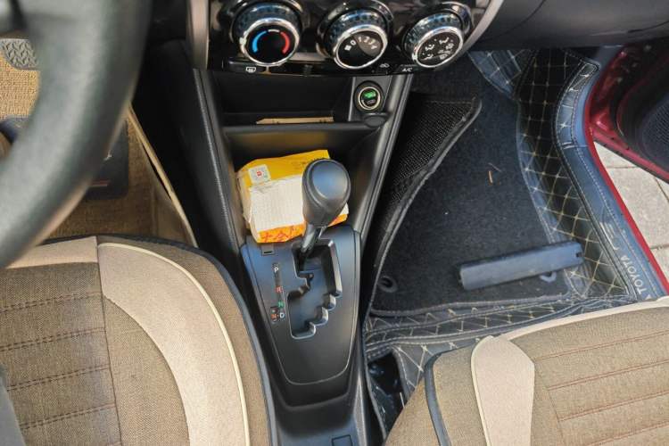 Used Toyota YARiS L Zhi Xuan 2021 X-Trail 1.5L CVT Leading Edition Gear Lever