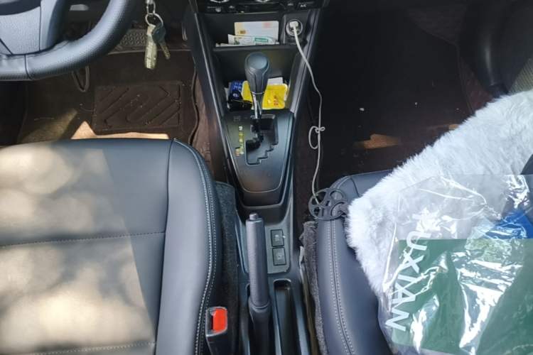 Used Toyota YARiS L Zhi Xuan 2021 X-Trail 1.5L CVT Leading Edition Gear Lever