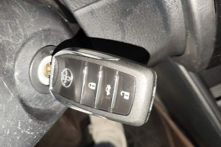 Used Toyota YARiS L Zhi Xuan 2021 X-Trail 1.5L CVT Leading Edition Interior 1