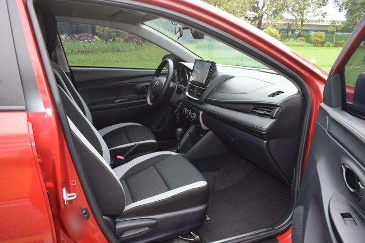Used Toyota YARiS L Zhi Xuan 2021 X-Trail 1.5L CVT Leading Edition Interior 6
