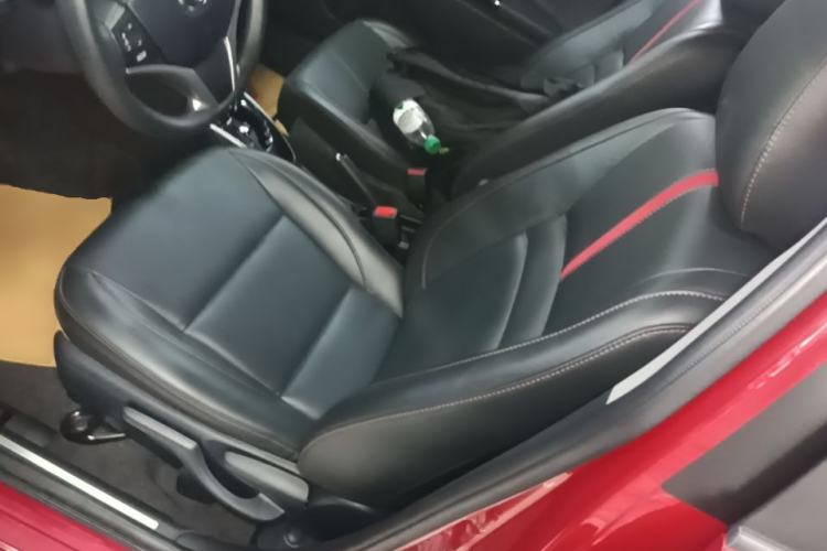 Used Toyota YARiS L Zhi Xuan 2021 X-Trail X 1.5L CVT Prestige Edition Left Front Seat