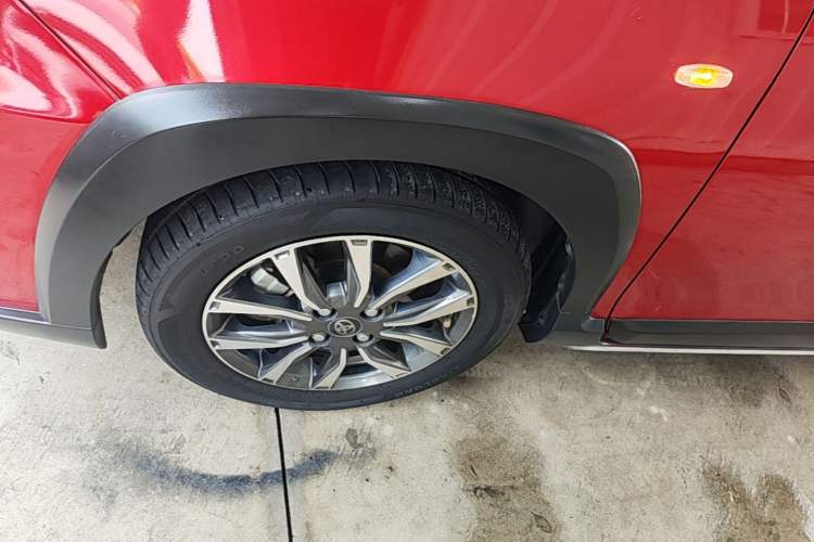 Used Toyota YARiS L Zhi Xuan 2021 X-Trail 1.5L CVT Luxury Edition Left Front Wheel Hub