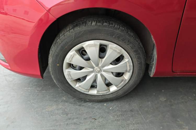 Used Toyota YARiS L Zhi Xuan 2021 1.5L CVT Leading Edition Left Front Wheel Hub