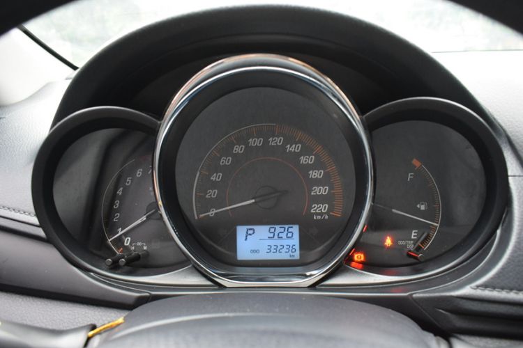 Used Toyota YARiS L Zhi Xuan 2021 X-Trail 1.5L CVT Leading Edition Odometer Close Up