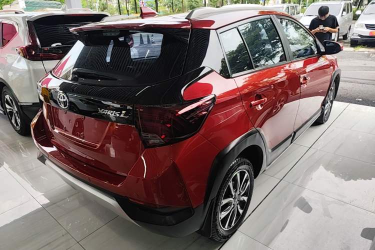 Used Toyota YARiS L Zhi Xuan 2021 X-Trail 1.5L CVT Luxury Edition Rear Right 45 Deg