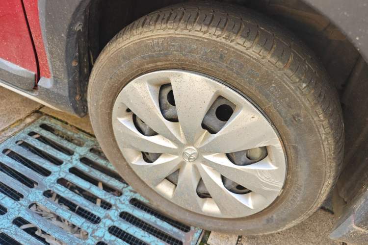 Used Toyota YARiS L Zhi Xuan 2021 X-Trail 1.5L CVT Leading Edition Right Front Wheel Hub