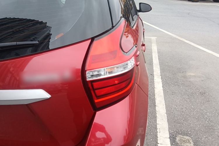 Used Toyota YARiS L Zhi Xuan 2021 1.5L CVT Leading Edition Right Rear Taillight