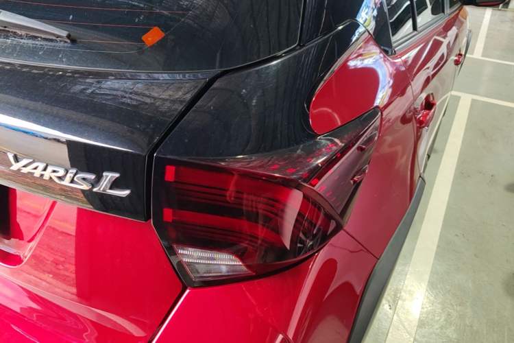 Used Toyota YARiS L Zhi Xuan 2021 X-Trail 1.5L CVT Luxury Edition Right Rear Taillight