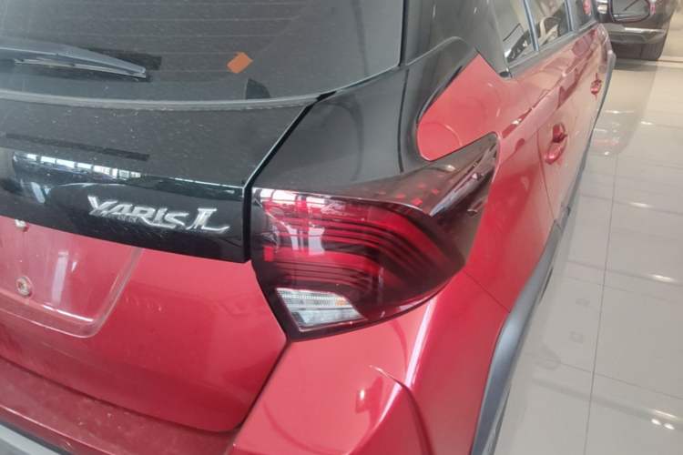 Used Toyota YARiS L Zhi Xuan 2021 X-Trail 1.5L CVT Luxury Edition Right Rear Taillight